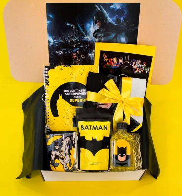 Бокс Batman ⦁ middle ⦁ Подарок фанату Бэтмена и ДС
