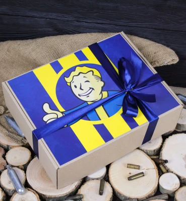 Подарункова коробка з декором • Fallout