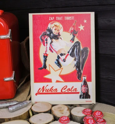 Дерев'яний постер Фаллаут • З написом Nuka-Cola і дівчиною • Плакат Fallout • Подарунок