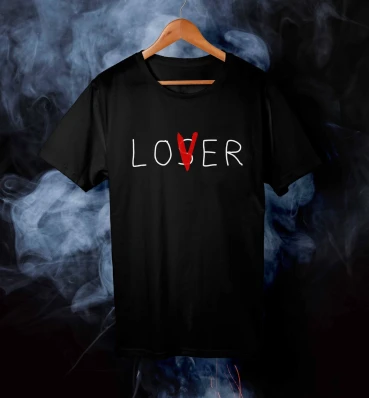 Футболка №3 • Lover • ОНО ⦁ Мерч ⦁ Одежда с принтом по фильму ужасов IT