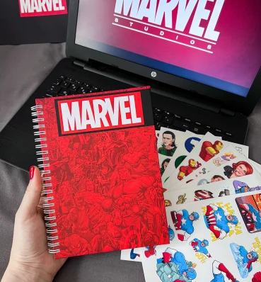 Блокнот • Скетчбук в стилі Марвел • Подарунок фанату Marvel • Тематичні сувеніри
