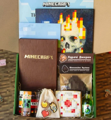 Бокс Minecraft • Max • Подарунковий набір за грою Майнкрафт