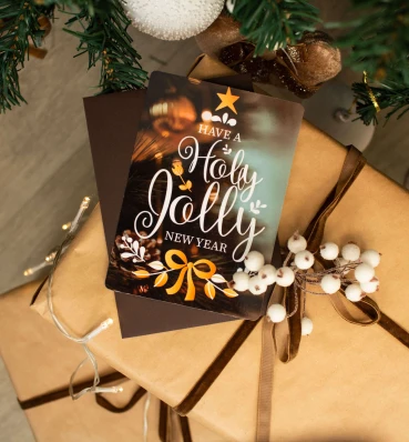 Листівка «Holly Jolly» • Святкові сувеніри та атрибутика • Подарунок на Новий рік та Різдво