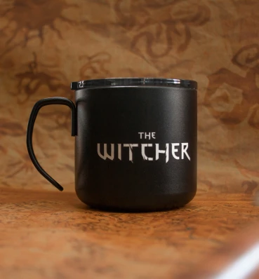 Металлическая чашка - термокружка с гравировкой эмблемы Ведьмака