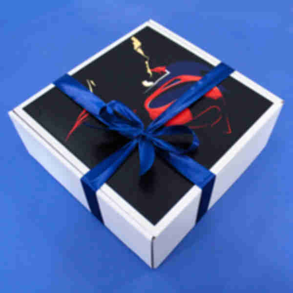 Подарункова коробка с декором Супермен
