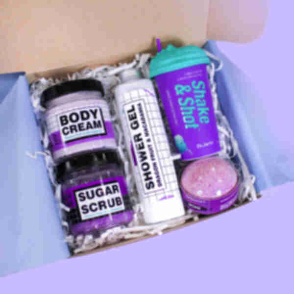Spa box «Purple weekend» ⦁ Подарунковий бокс для дівчини - набір косметики для догляду за шкірою