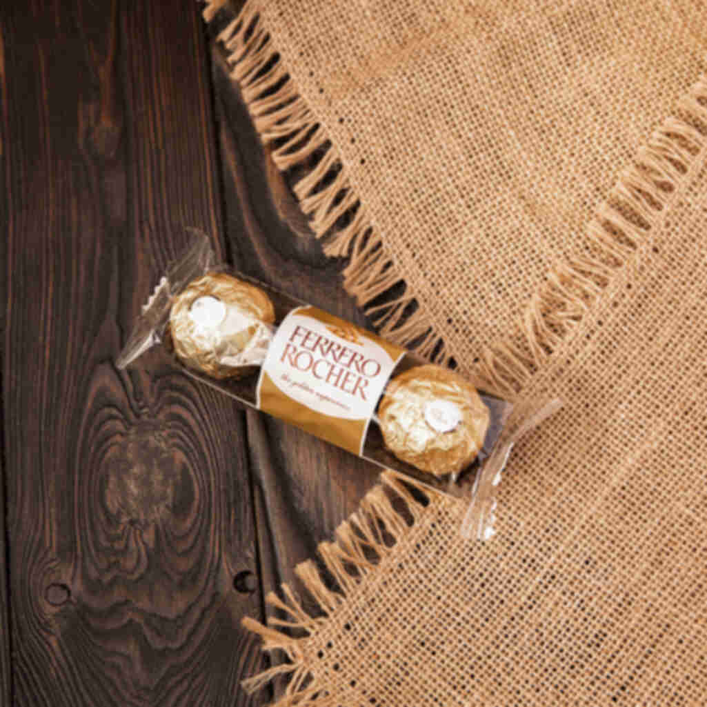Ferrero Rocher Chocolate boxФото №3