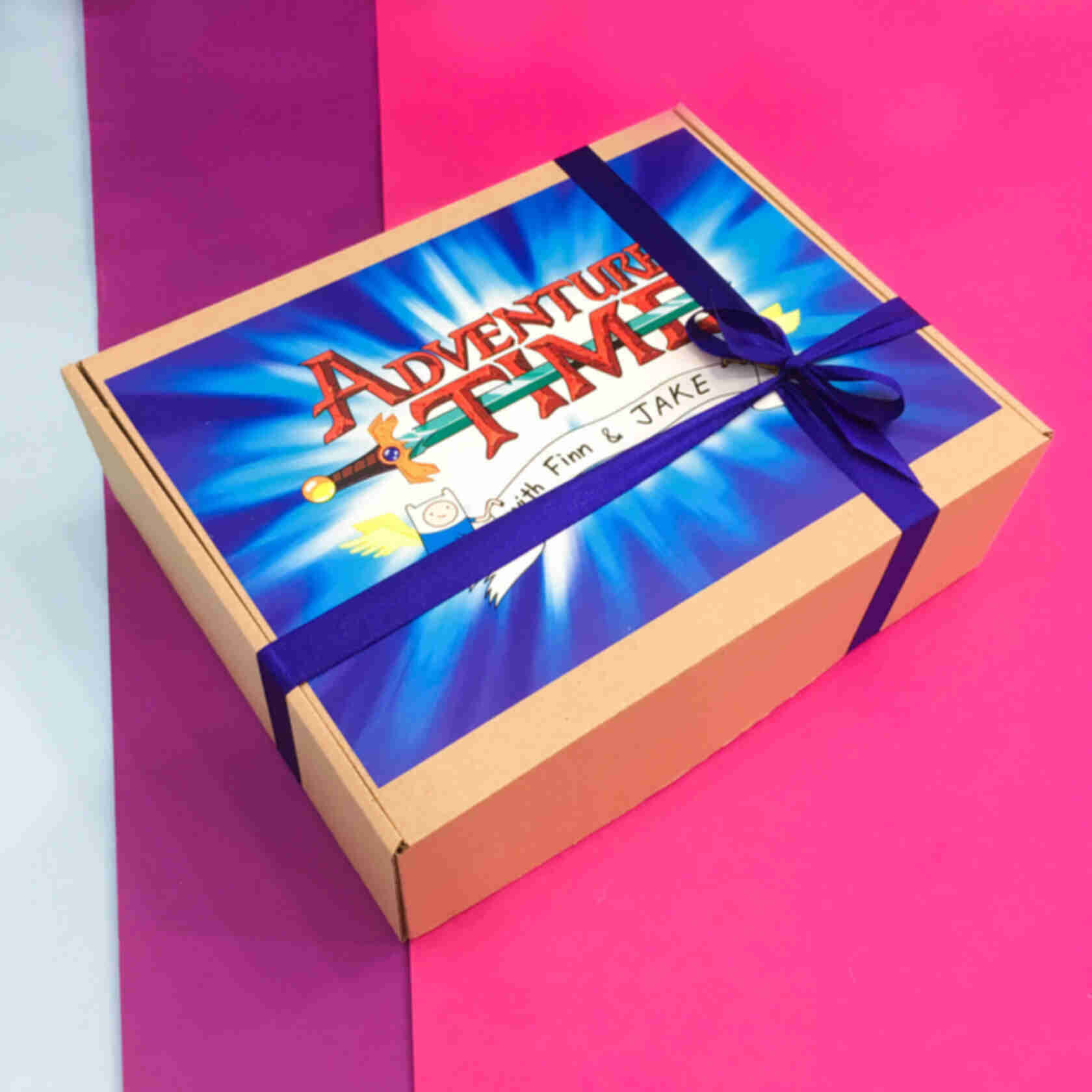 Подарункова коробка с декором Adventure TimeФото №40