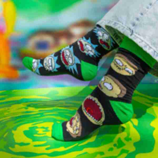 Шкарпетки з Ріком та Морті • Сувеніри та одяг за мультсеріалом • Подарунки Rick and Morty
