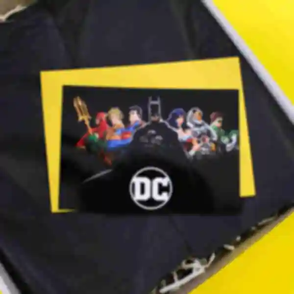 Листівка Бетмен ⦁ Сувеніри по всесвіту DC ⦁ Подарунок фанату коміксів та супергероїв