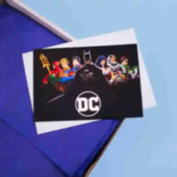 Листівка з супергероями ⦁ Подарунки в стилі всесвіту DC Comics