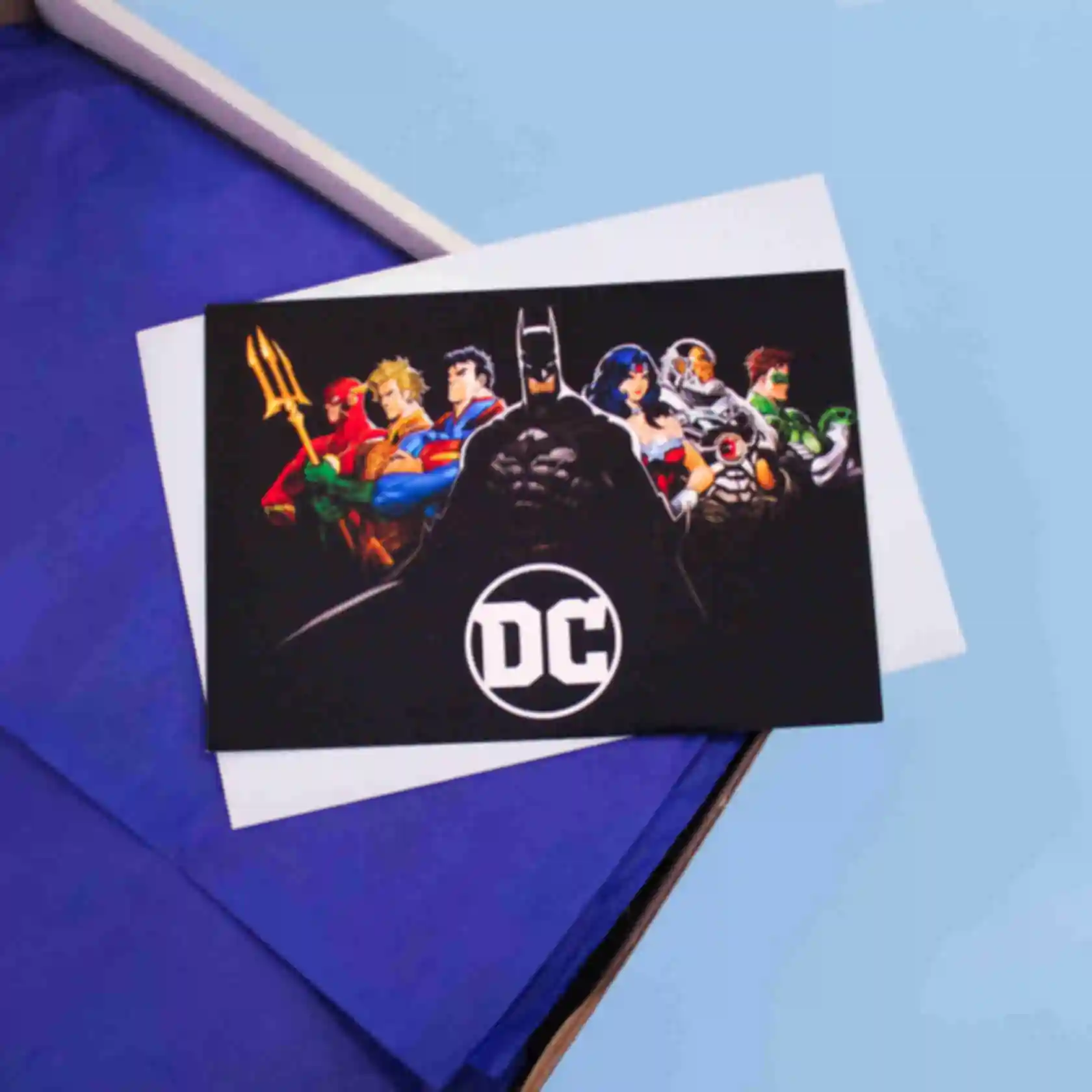 Листівка з супергероями ⦁ Подарунки в стилі всесвіту DC ComicsФото №35