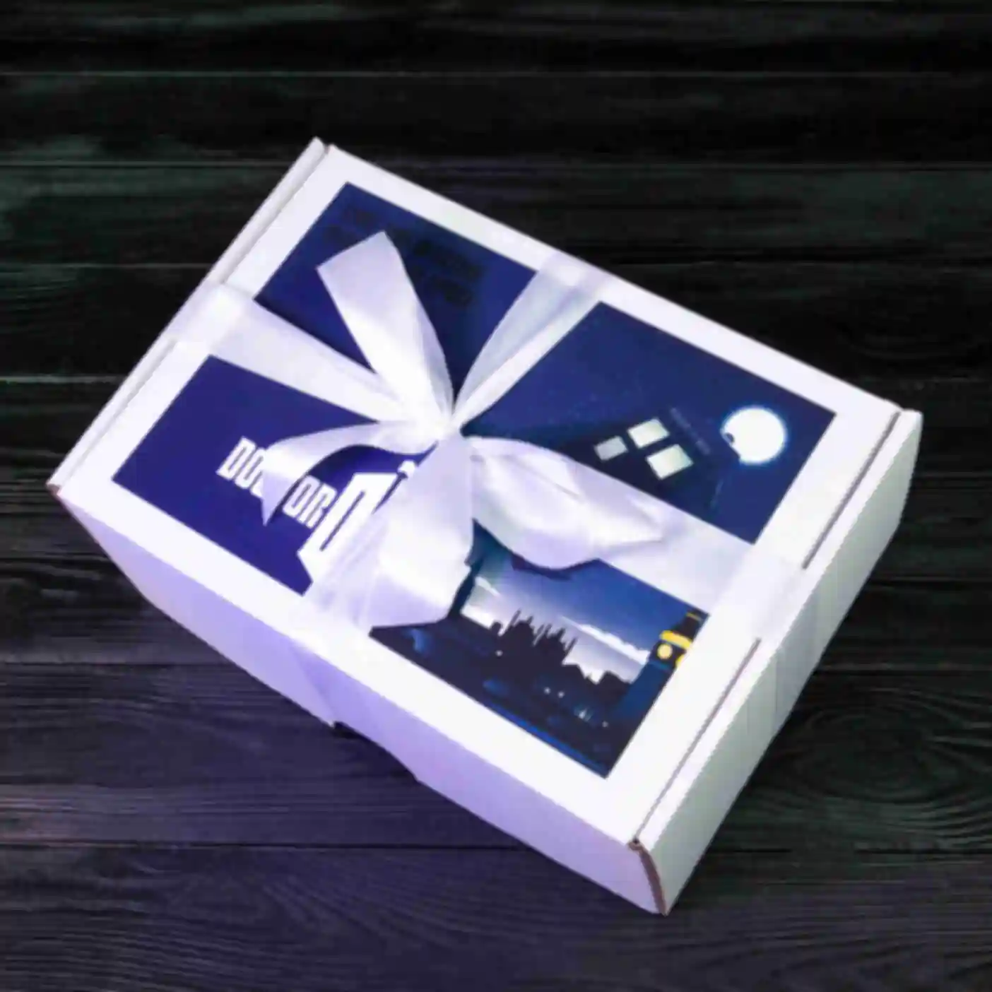 Подарочная коробка с декором Доктор Кто medium. Фото №13