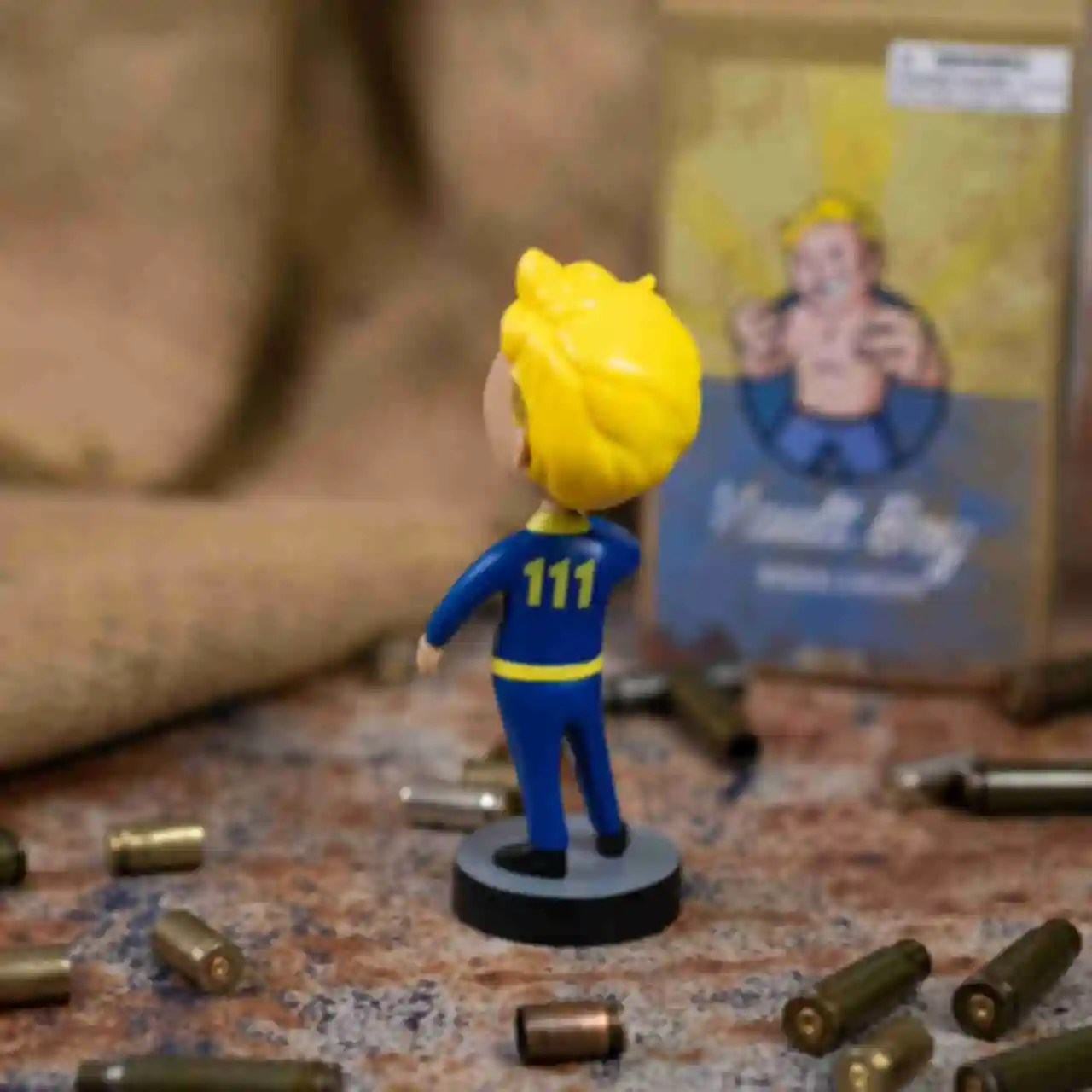 Фигурка Vault Boy • Подарки для фаната игры Fallout • Сувениры по Фаллауту . Фото №10