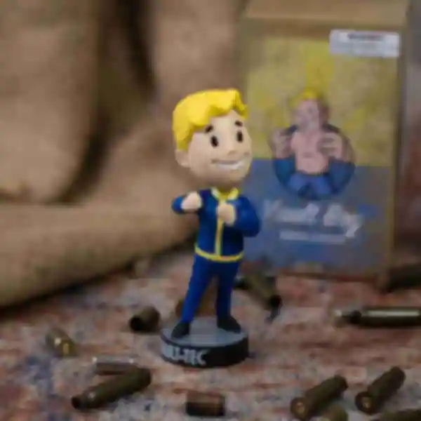 Фигурка Vault Boy • Подарки для фаната игры Fallout • Сувениры по Фаллауту 