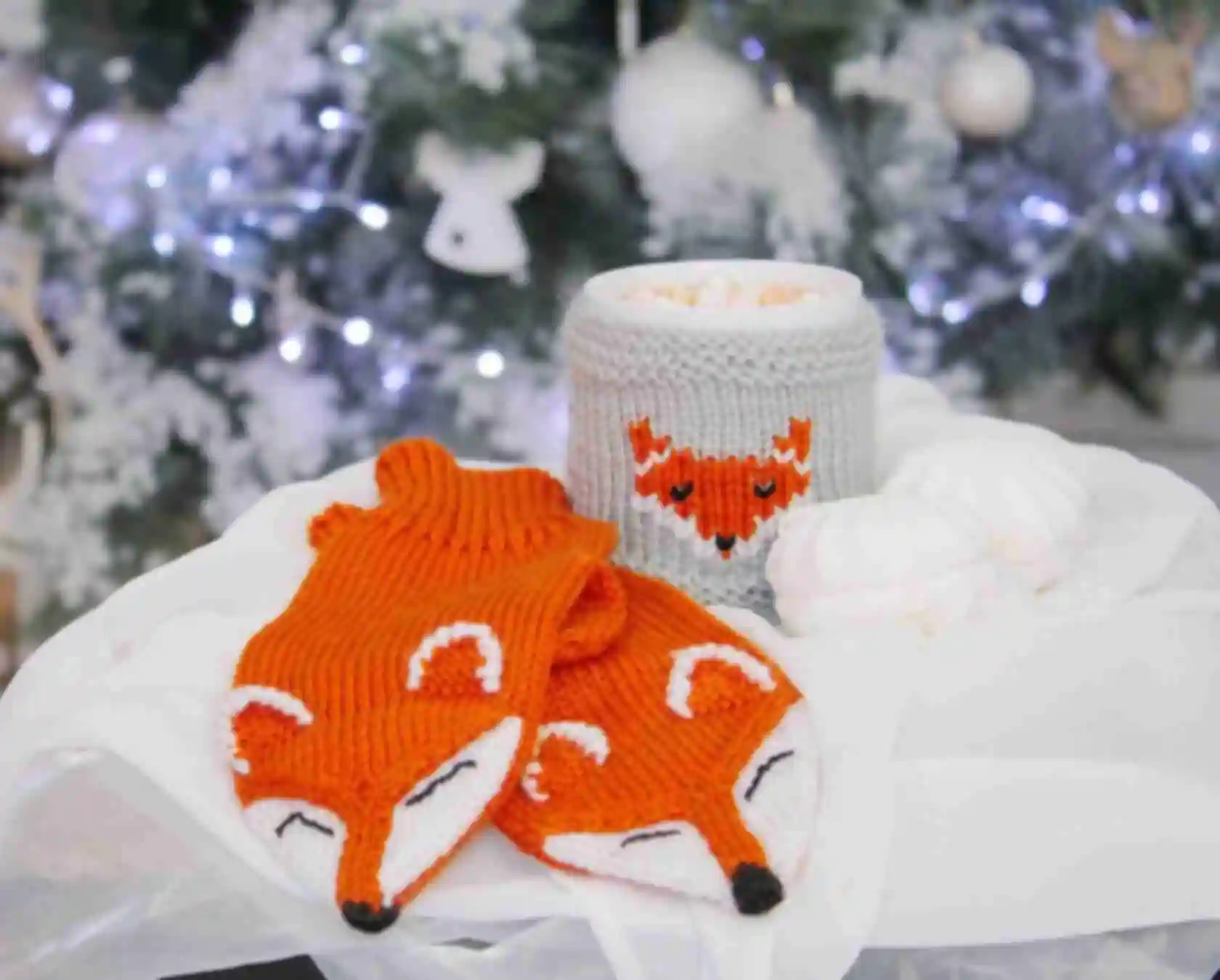 Варежки с лисой ⦁ Уютный подарок девушке, подруге, ребенку на Новый год и Рождество АРХИВ