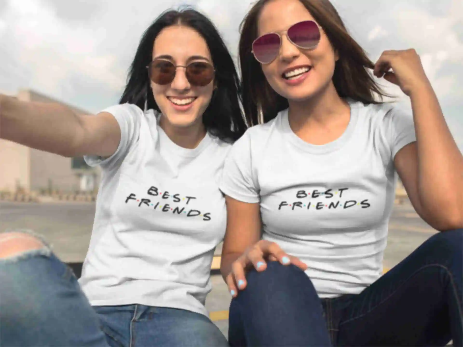 АРХІВ Футболка • Best Friends • Одяг Друзі • Подарунок для фаната серіалу FriendsФото №1
