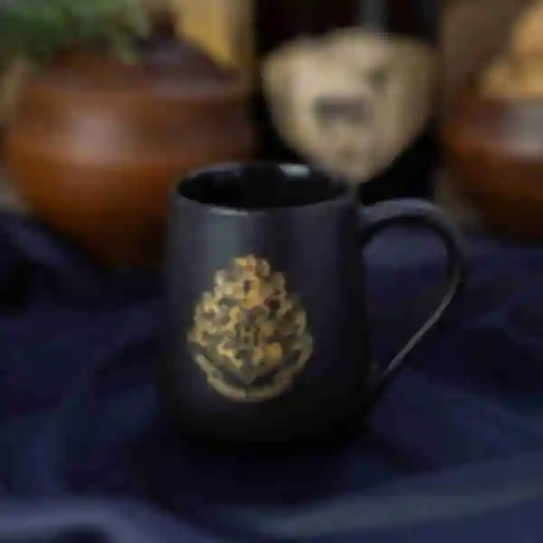 Чашка деколь Hogwarts чёрная ⚡️ Кружка Гарри Поттер ⚡️ Подарки Хогвартс ⚡️ Harry Potter