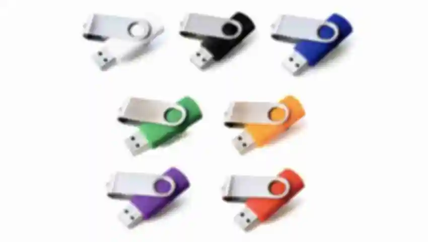 USB флеш-накопичувач Twister • Аксесуари для роботи в офісі • Корпоративний подарунок співробітникамФото №1