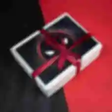 Подарочная коробка с декором Дэдпул max
