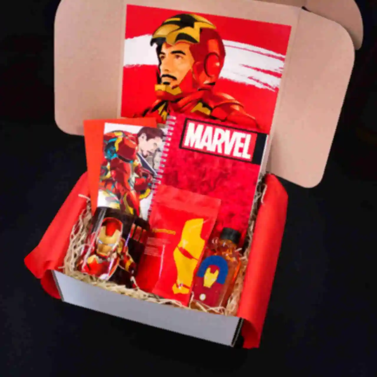 Бокс Залізна людина ⦁ classic ⦁ Iron Man ⦁ Набір Marvel ⦁ Подарунок фанату Марвел