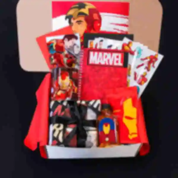 Бокс Залізна людина ⦁ max ⦁ Iron Man ⦁ Набір Marvel ⦁ Подарунок фанату Марвел