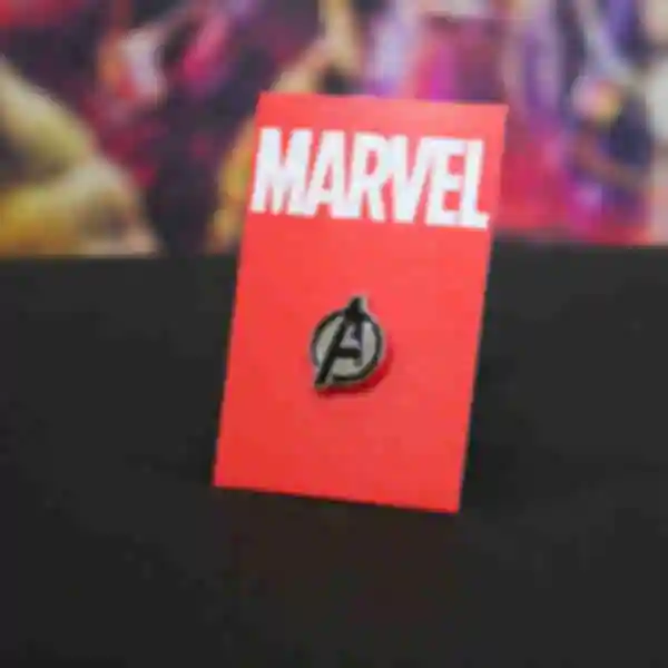 АРХИВ Значок Логотип Мстителей ⦁ Пин Avengers ⦁ Сувениры Marvel ⦁ Подарки фанату Марвел