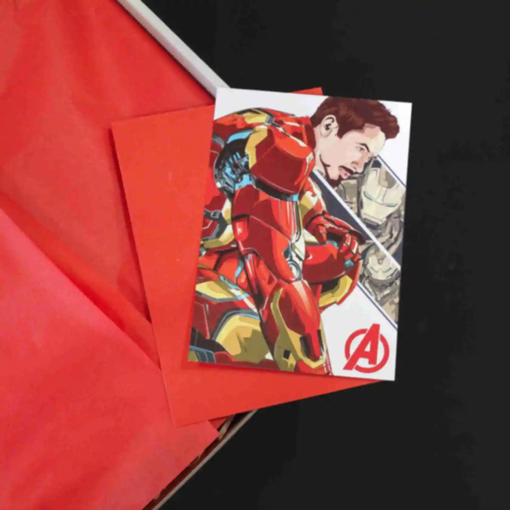 Открытка с Железным человеком • Iron Man • Подарок фанату Марвел • Сувениры Marvel. Фото №17