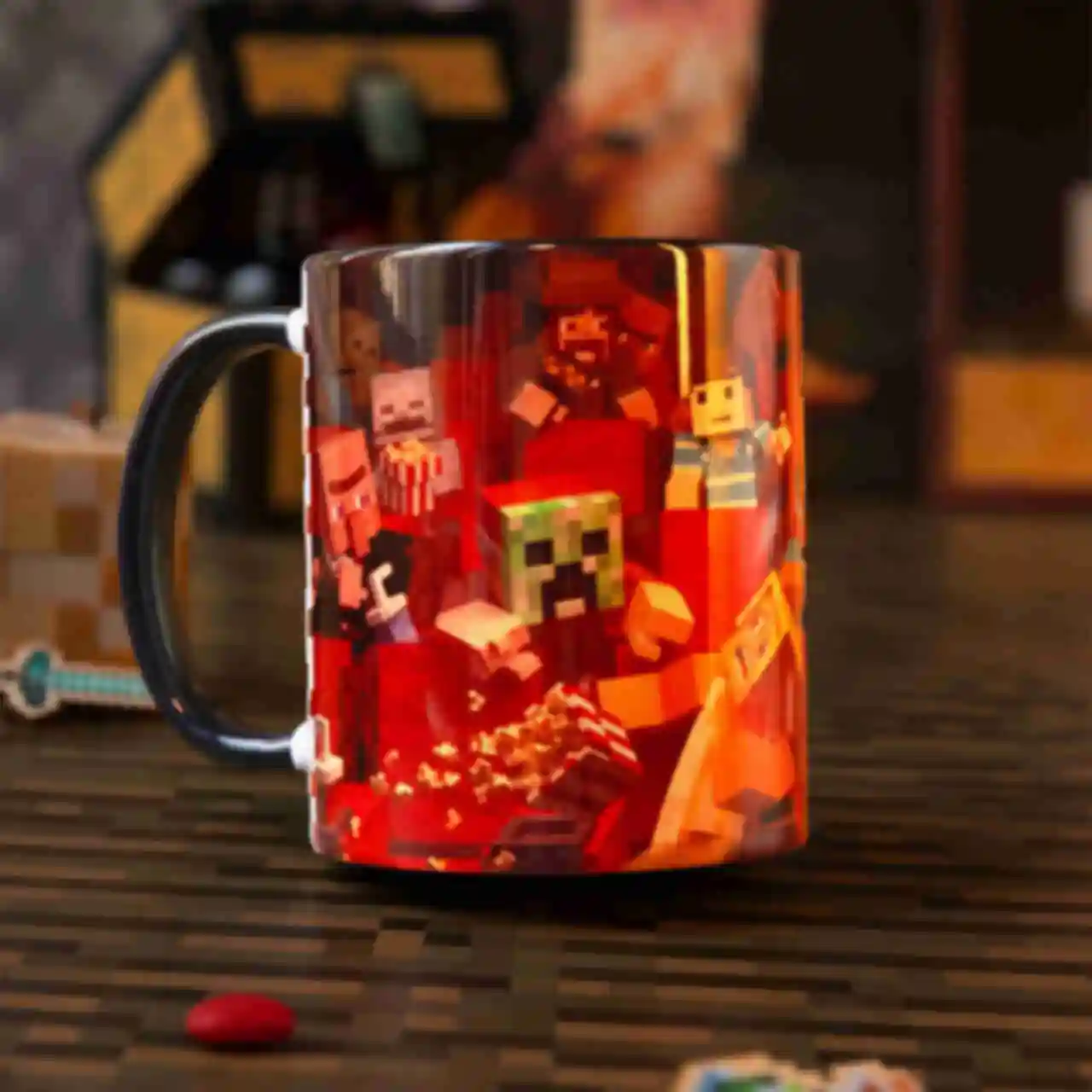 Чашка ⦁ Пиксель ⦁ Кружка Minecraft ⦁ Подарок геймеру по игре Майнкрафт. Фото №1