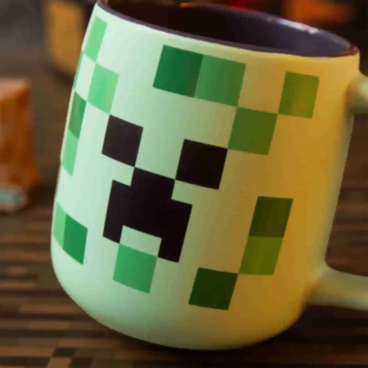 Чашка ⦁ Крипер ⦁ Кружка Minecraft ⦁ Подарок геймеру по игре Майнкрафт. Фото №1