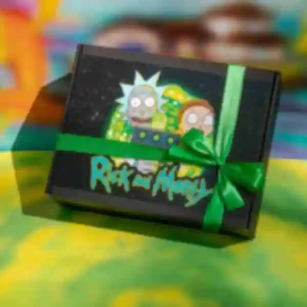 Подарочная коробка • Рик и Морти