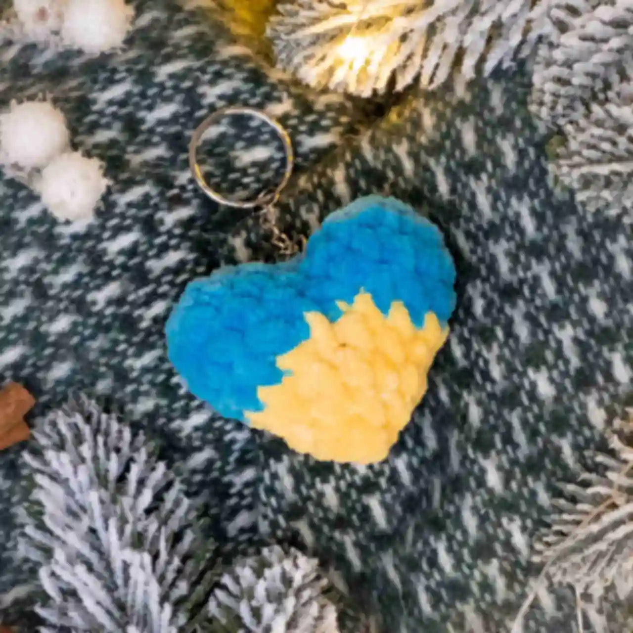 Брелок • Сердце • Патриотический сувенир • Подарок Ukraine. Фото №1