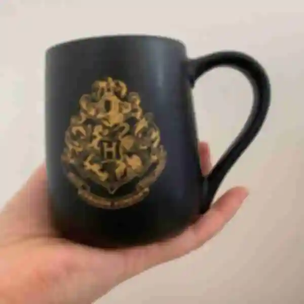 УЦЕНКА Чашка деколь Hogwarts чёрная ⚡️ Кружка Гарри Поттер ⚡️ Подарки Хогвартс ⚡️ Harry Potter