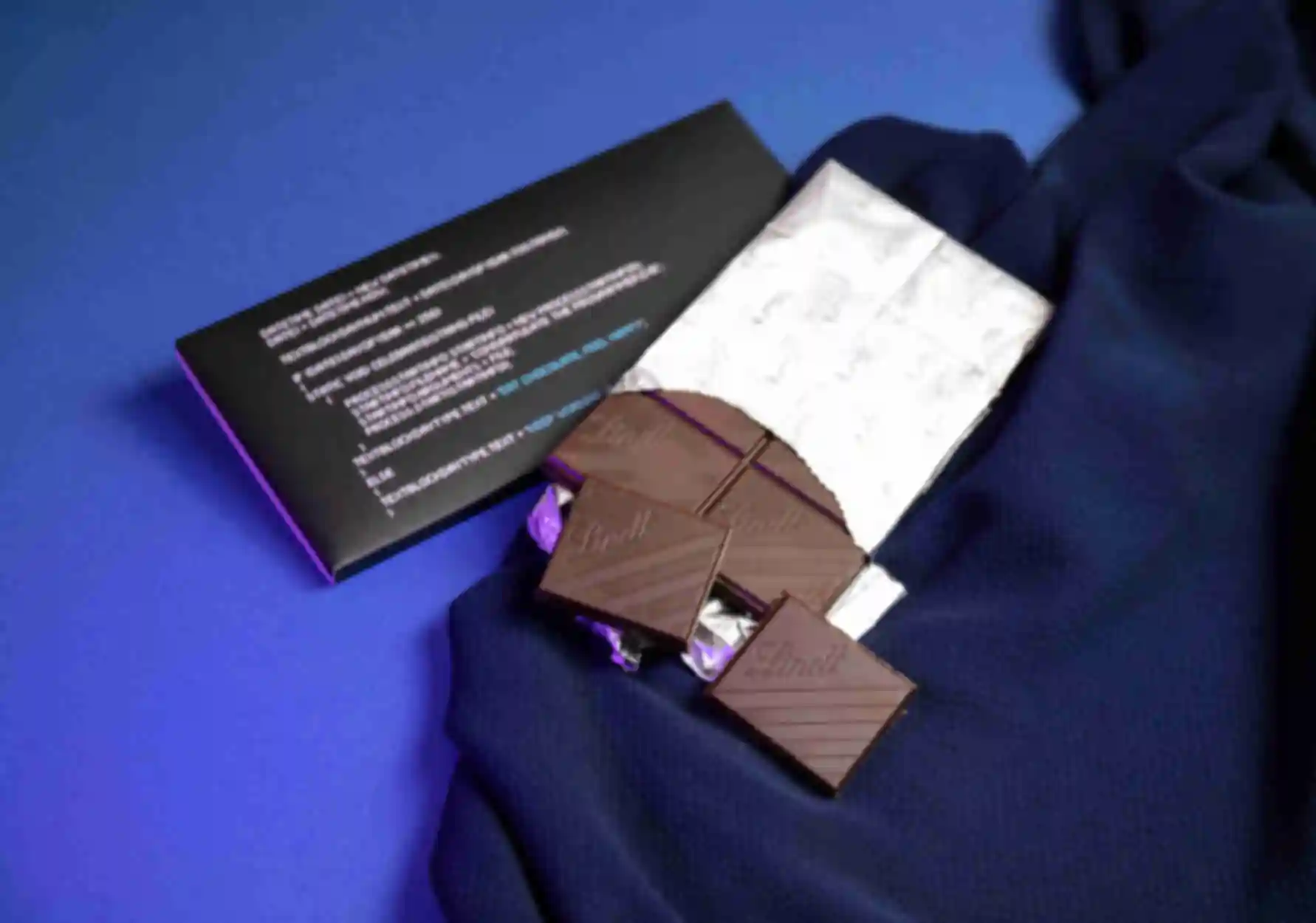 Чорний шоколад з перцем чилі • Подарунок для креативних ласунів • Преміум-шоколад для програміста, розробника, айтішникаФото №1