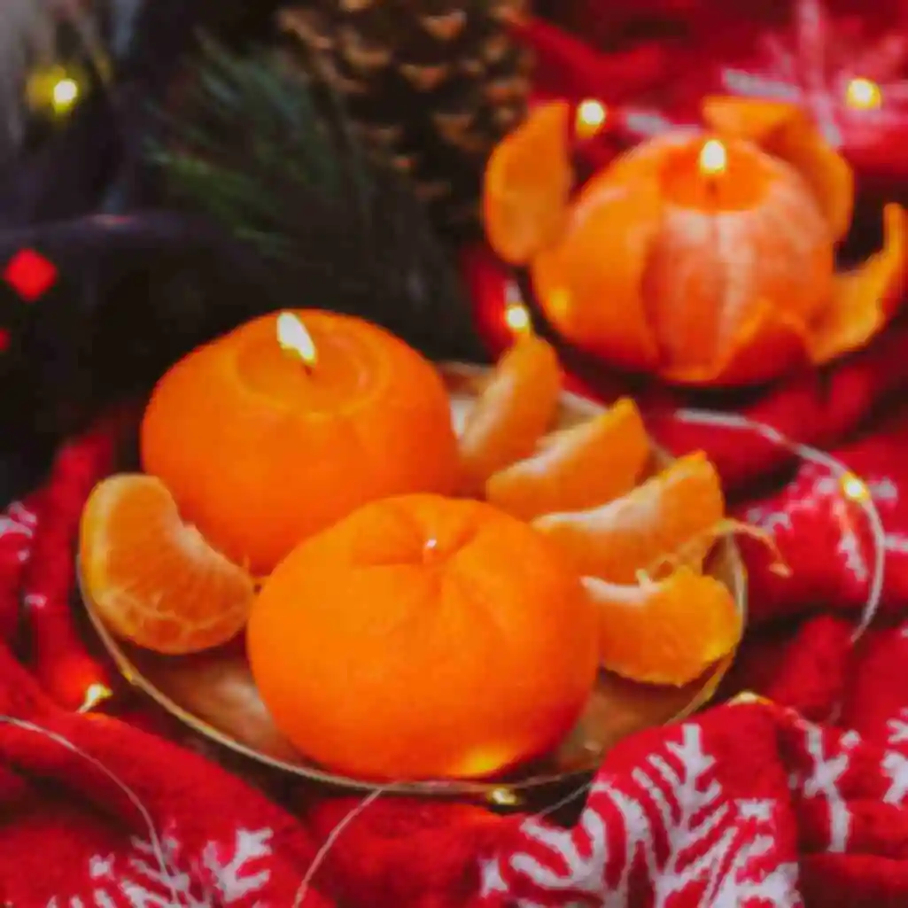 Соевая свеча в форме мандарина • S • Новогодние подарки • Сувениры ручной работы. Фото №1