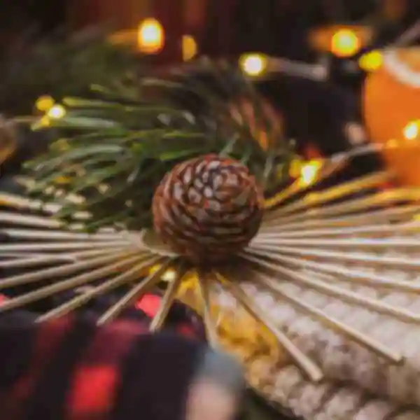 Натуральна шишка • Декор та сувеніри • Подарунок на Новий рік та Різдво
