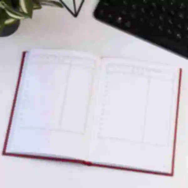 Щоденник з червоної еко-шкіри • Презентабельний блокнот для планування • Подарунок вчителю, босу, ​​колезі