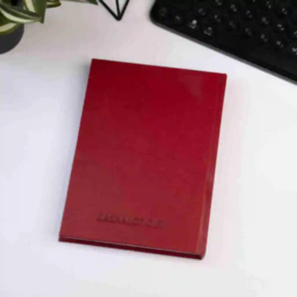 Щоденник з червоної еко-шкіри • Презентабельний блокнот для планування • Подарунок вчителю, босу, ​​колезіФото №1