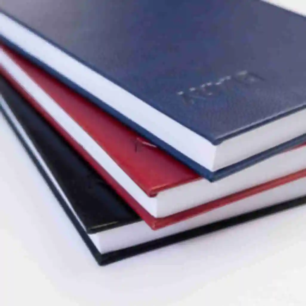 Щоденник з червоної еко-шкіри • Презентабельний блокнот для планування • Подарунок вчителю, босу, ​​колезіФото №10