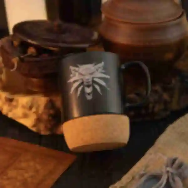 Чашка с пробковым дном Witcher ║ Керамическая кружка ║ Подарки геймеру по Ведьмаку